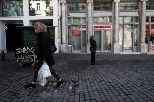 Απέρριψε η επιτροπή εμπειρογνωμόνων εισήγηση για κατάργηση του τηλεφωνικού ραντεβού για τα καταστήματα