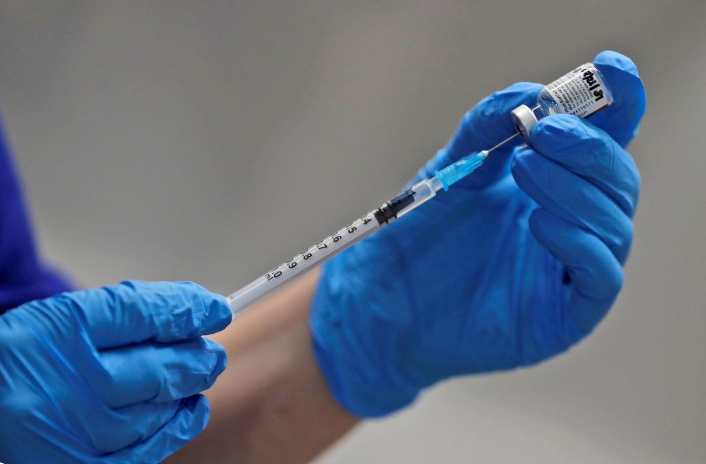Εμβολιασμός : Ανοίγει η πλατφόρμα των ραντεβού για την ηλικιακή ομάδα 55-59