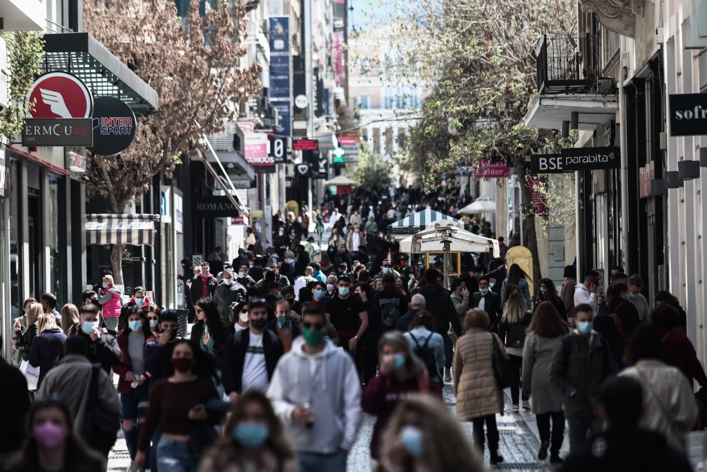 Λιανεμπόριο : Πολλές βόλτες, λίγα ψώνια