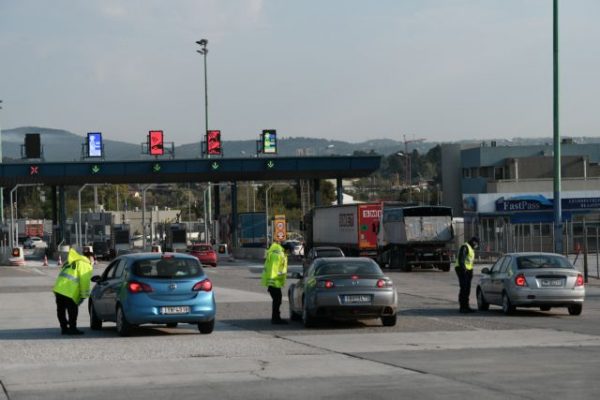 Πάσχα: Στα ύψη πληρότητα και τιμές στα παραλιακά προάστια της Αττικής