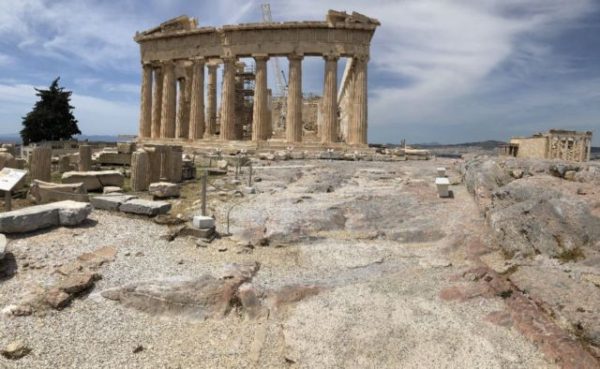 Αποζημίωση από 2.400 έως 3.600 ευρώ για τα τουριστικά λεωφορεία