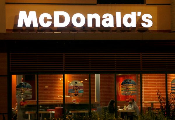 McDonald’s: Δεύτερη συνεχόμενη τριμηνιαία πτώση πωλήσεων