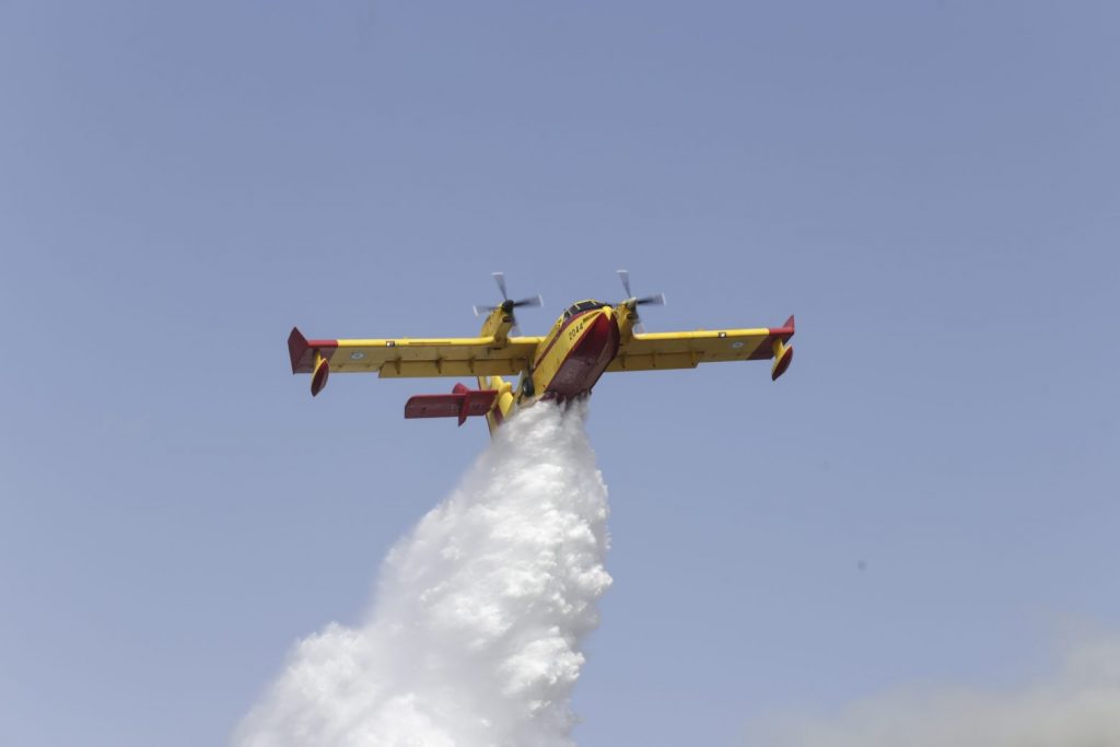 Evia – A fire broke out in Thymi Karystos – Prevailing strong winds