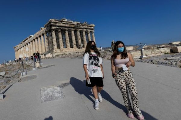 Κάρτα 150 ευρώ: Το παρασκήνιο της απόφασης για το μπόνους στους νέους