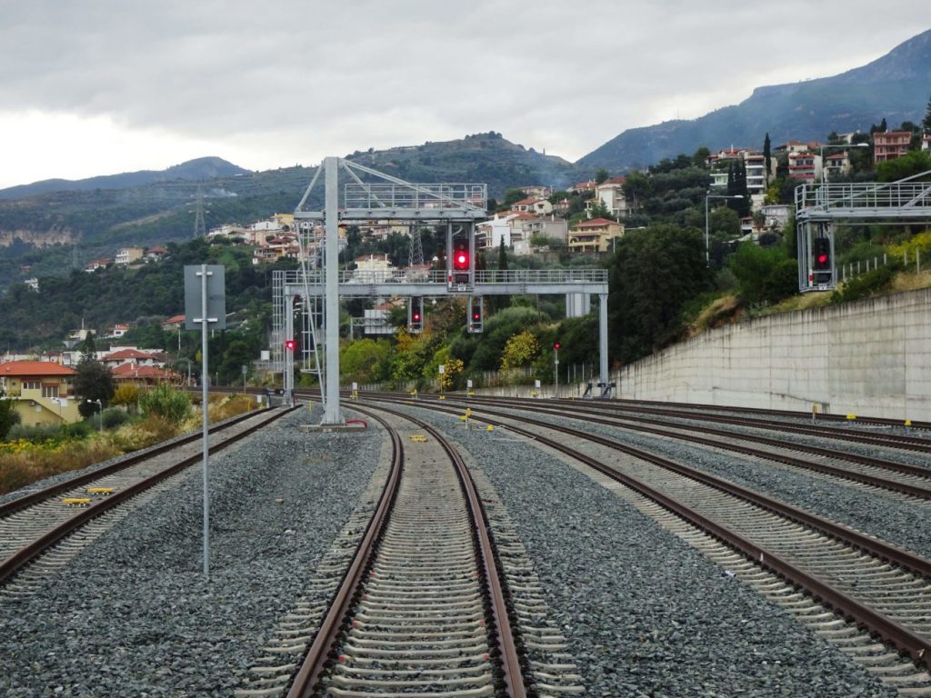 Karamanlis: Τhe Kiato – Rododafni railway line has been completed after 14 years