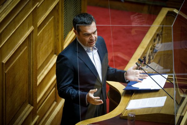 Bουλή – Τσίπρας: «Προοδευτική διακυβέρνηση με δημοκρατία και δικαιοσύνη»