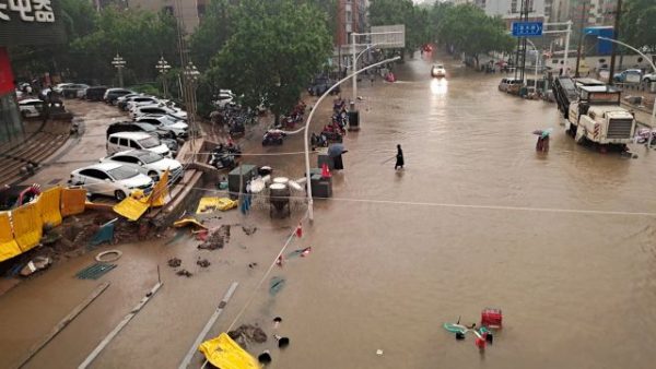 Κλιματική αλλαγή: Πόσο ευθύνεται για τον ακραίο καιρό του 2022