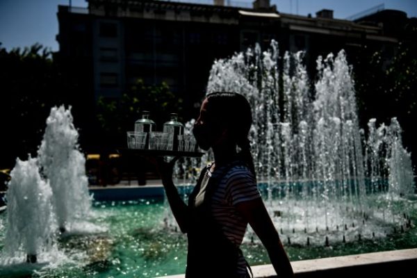 Καιρός: Καμίνι η χώρα για μία εβδομάδα – Οδηγίες της ΓΓΠΠ