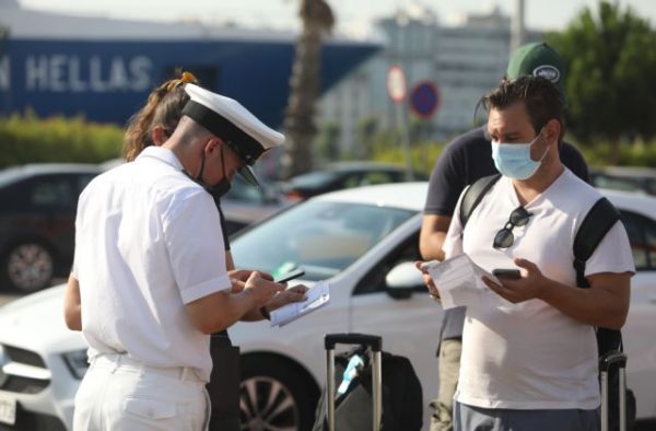 Φεύγουν για τα νησιά οι Αθηναίοι – Τι χαρτιά πρέπει να έχετε μαζί σας