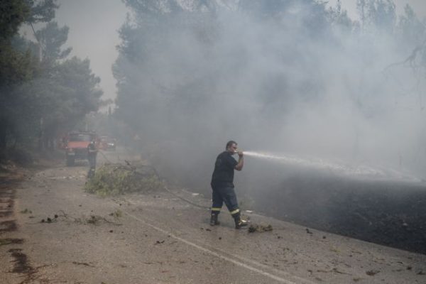 Υπουργείο Υγείας – Εφάπαξ οικονομική ενίσχυση 6.000 ευρώ στα άτομα που τραυματίστηκαν λόγω των πυρκαγιών