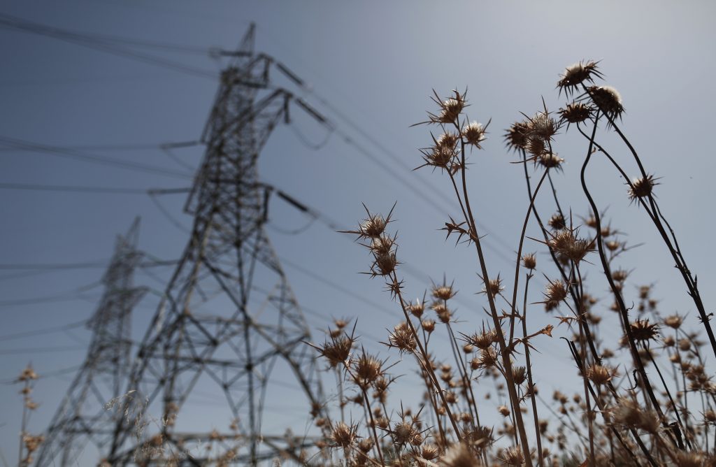 ΔΕΔΔΗΕ: Στα σημεία όπου βρίσκεται σε εξέλιξη η φωτιά εντοπίζονται τα προβλήματα