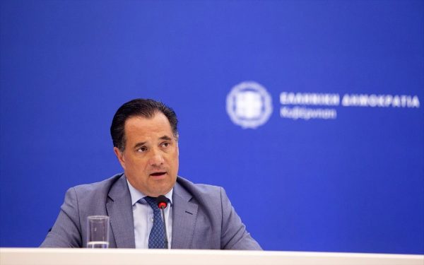 Γεωργιάδης: Θα ανακοινωθούν πρόστιμα σε πρατήρια υγρών καυσίμων για αισχροκέρδεια