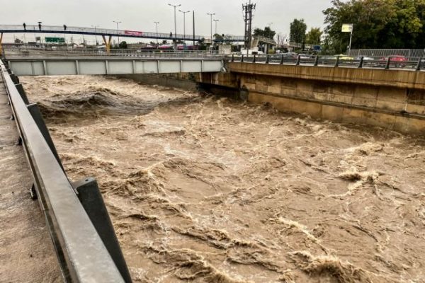 Κακοκαιρία «Μπάλλος» – Άνοιξε ο Κηφισός και η Ποσειδώνος – Κανονικά η κυκλοφορία των οχημάτων