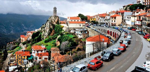 Greek mountain hoteliers note that a three day weekend does not spell success