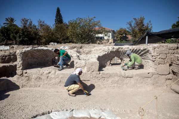 Ισραήλ – Ανακάλυψαν σε αρχαίο οινοποιείο δαχτυλίδι που προλάμβανε το… hangover [Photo]