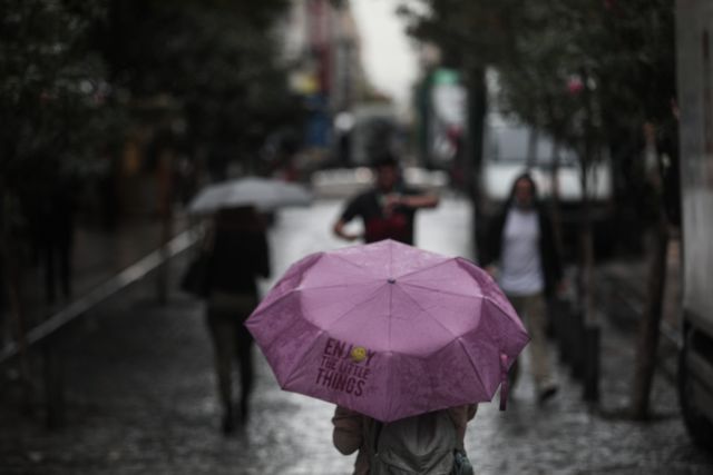 Καιρός – Βροχές στο μεγαλύτερο μέρος της χώρας με τοπικές καταιγίδες – Πού απαιτείται προσοχή