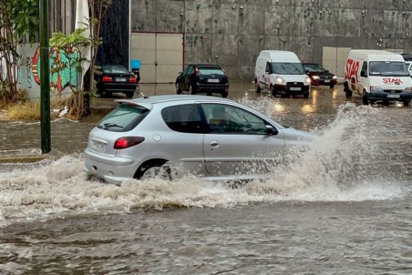 Bad weather – Dozens of calls to the fire department