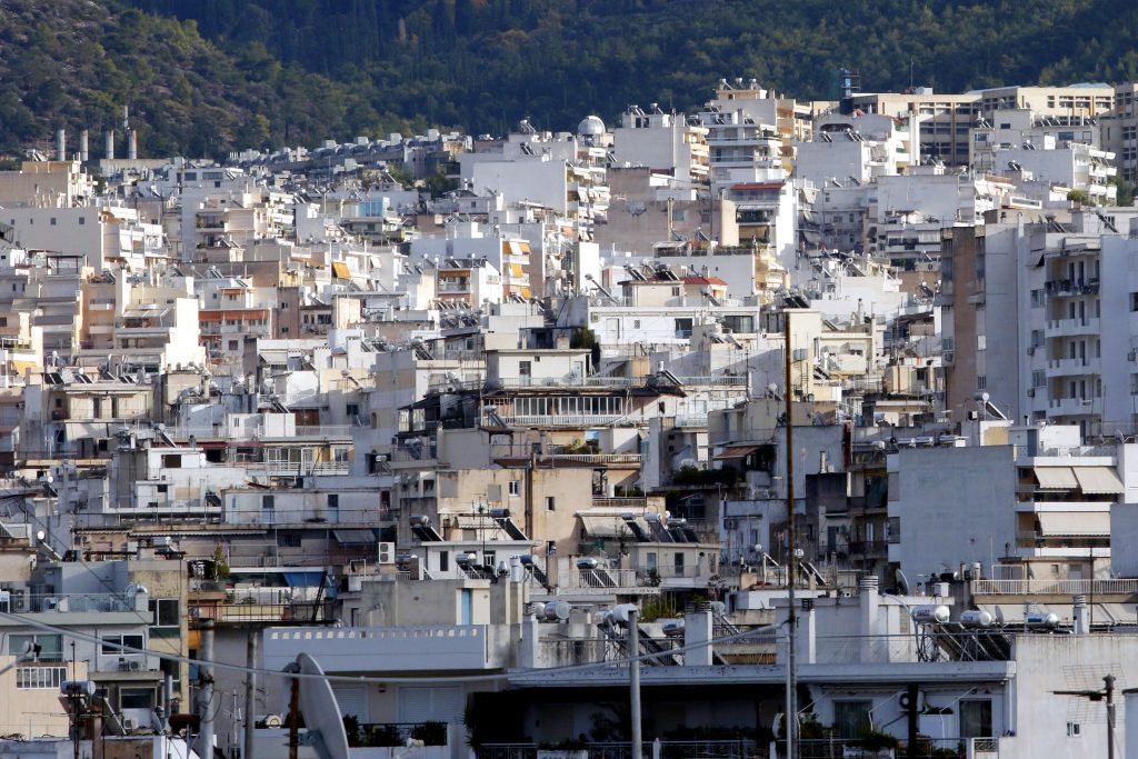 Γονικές παροχές – «Παράθυρο» για φθηνές μεταβιβάσεις και το 2022