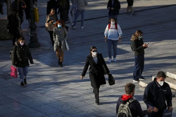 Παγώνη – Πιθανόν να χρειαστεί και 4η δόση εμβολίου