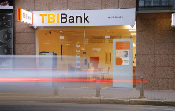 Tbi bank: Ανοδική αναθεώρηση των καθαρών κερδών για το α’ εξάμηνο του 2024