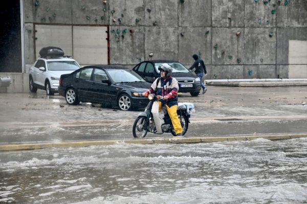 Καιρός – Έκτακτο δελτίο επιδείνωσης – Έρχονται ισχυρές βροχές και καταιγίδες