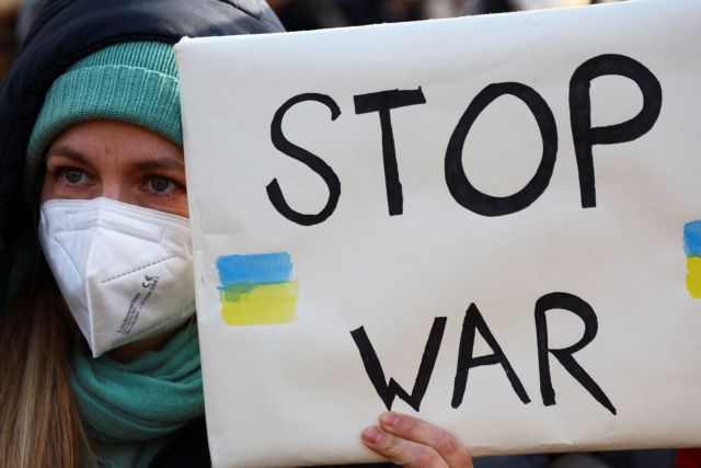 Πόλεμος στην Ουκρανία: Εμβληματικά αντιπολεμικά τραγούδια