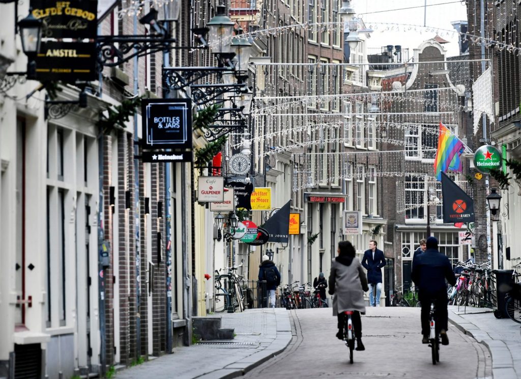 Ολλανδία: Άρση των περισσότερων περιορισμών στις 25 Φεβρουαρίου