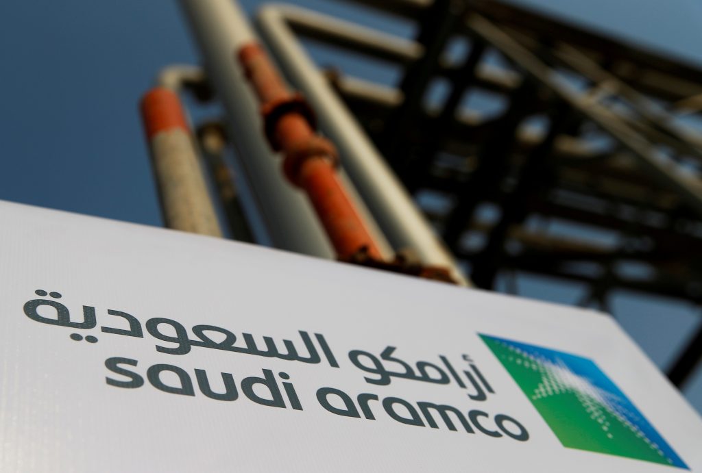 Aramco: «Πρεμιέρα» με άνοδο μετοχής για την πετρελαϊκή εταιρεία