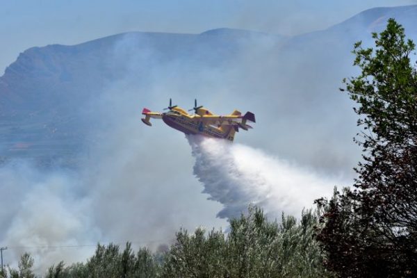 Υπουργείο Εσωτερικών: Κατανομή 18,4 εκατ. ευρώ στους Δήμους για δράσεις πυροπροστασίας