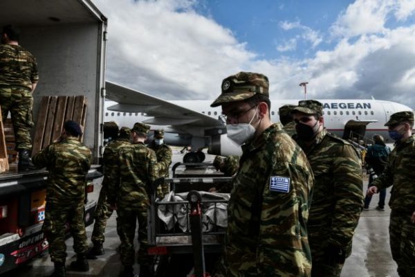 Δημοσκόπηση για Ουκρανικό: 2 στους 3 Ελληνες βλέπουν κινδύνους στις επιλογές της κυβέρνσης