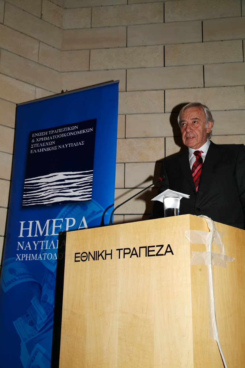 Δημήτρης Κροντηράς: Το τελευταίο αντίο στον πρωτεργάτη της χρηματοδότησης της ελληνικής ναυτιλίας