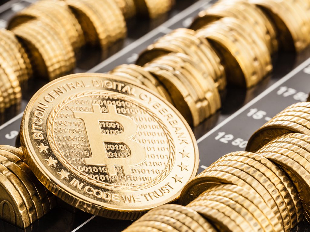 Bitcoin: Πάνω από τα 21.000 δολάρια