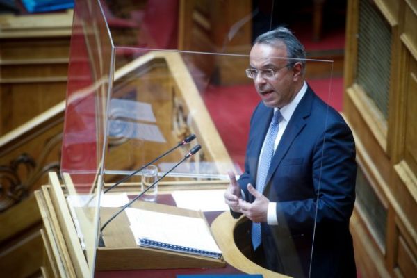 Σταϊκούρας: Κίνητρο για επενδύσεις η σύμβαση Ελλάδας – Γαλλίας για εξάλειψη της διπλής φορολογίας