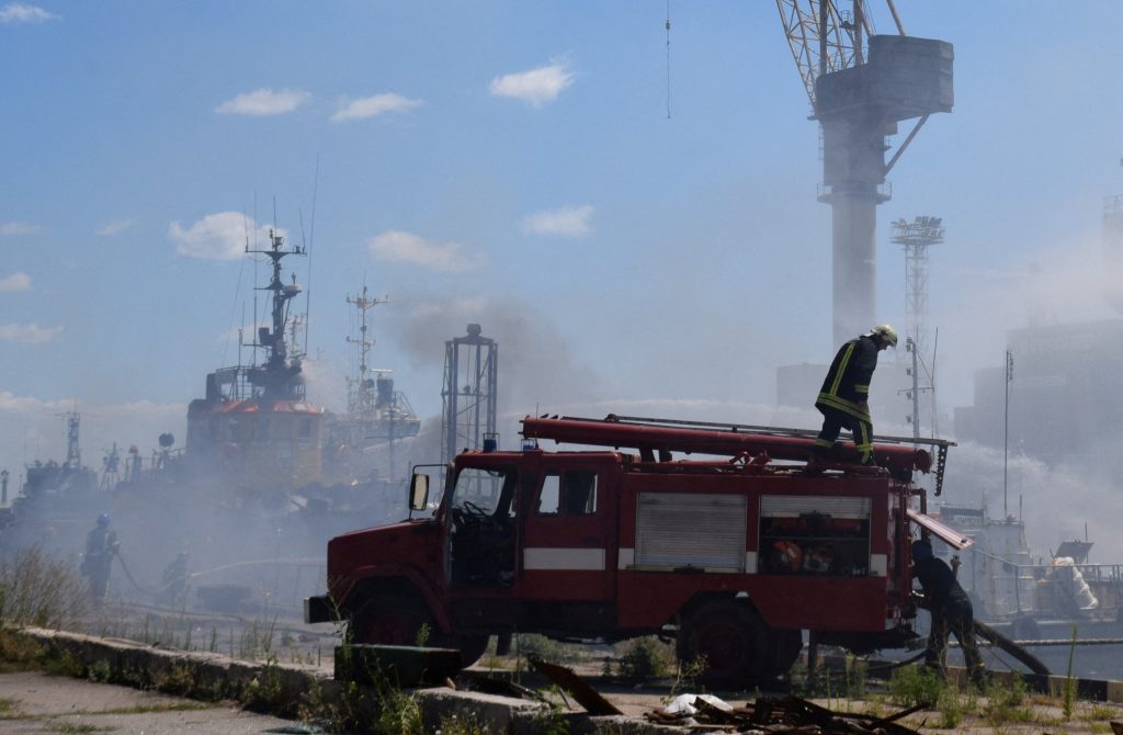 Ουκρανία: Στη σκιά του νέου ρωσικού πλήγματος ετοιμάζεται για τις εξαγωγές σιτηρών