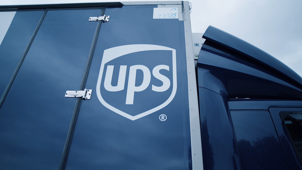 UPS: Αστρονομική αποζημίωση για άδικη απόλυση σε πρώην εργαζόμενο