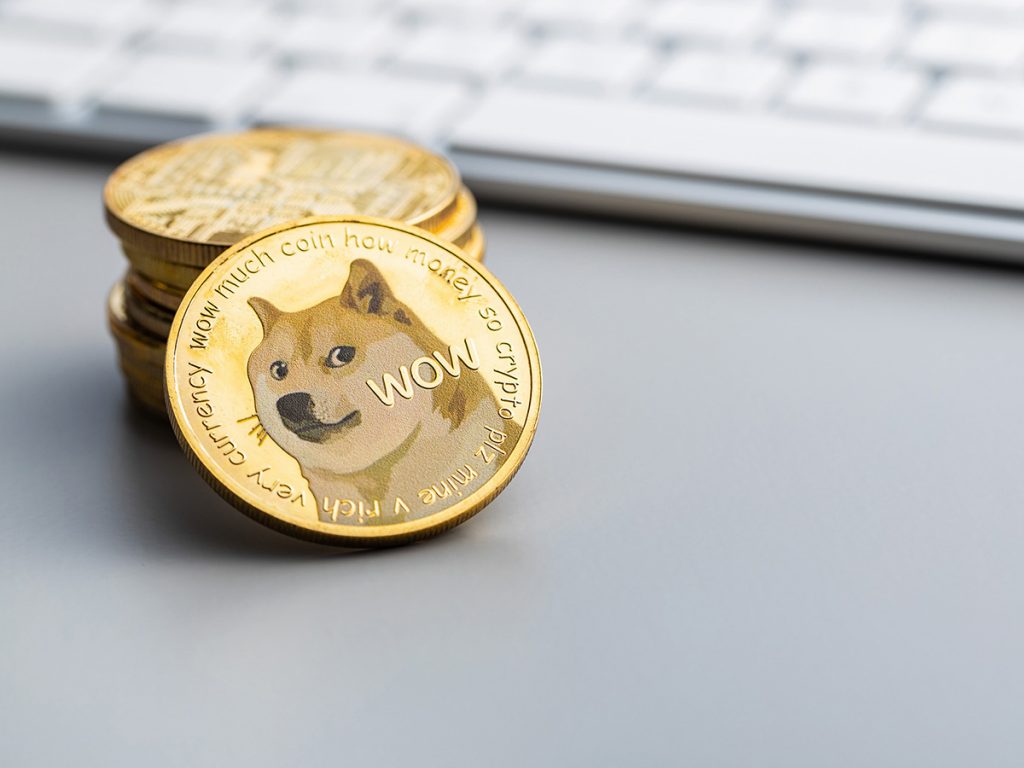 Κρυπτονομίσματα: Το Dogecoin αξίζει πλέον περισσότερο από την Porsche