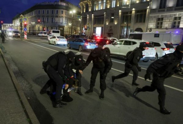 Ρωσία: Αρχίστε την επιστράτευση χωρίς εμένα…