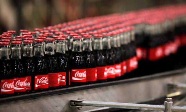 Coca Cola: Εκδίδει ομόλογα 1 δισ. δολαρίων για να καλύψει… φορολογικές αμαρτίες