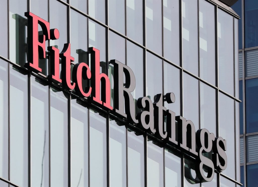 Η έκπληξη της Fitch στην Ελλάδα