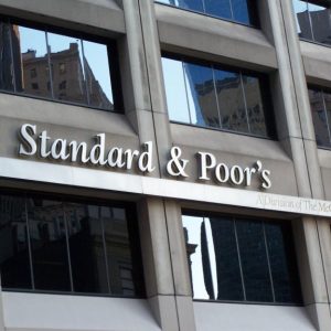 S&P: Ορόσημο η αποεπένδυση του ΤΧΣ από την Εθνική στο έπος της αναδιάρθρωσης της Ελλάδας [γράφημα]