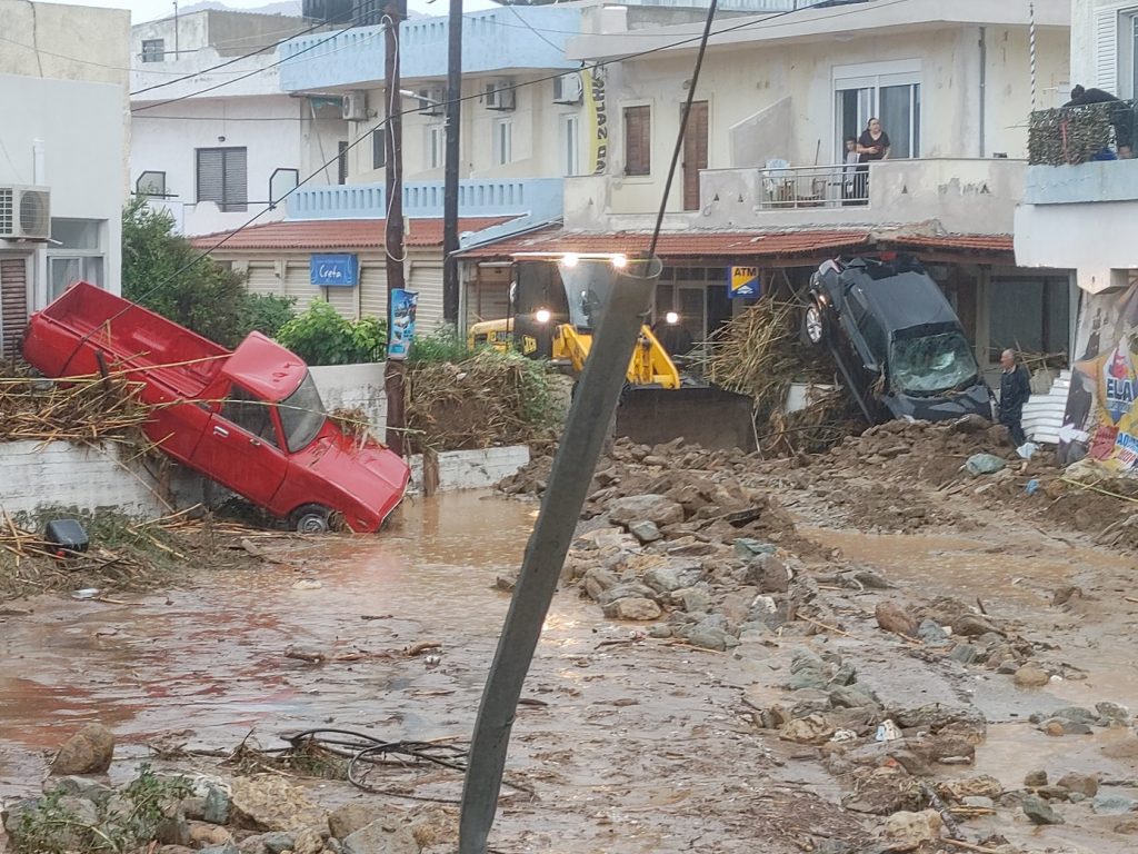 Κρήτη: Σε λειτουργία η «αρωγή» για τους πληγέντες από την κακοκαιρία