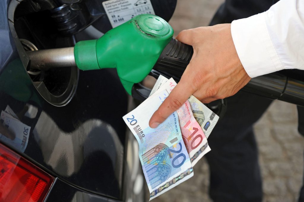 Greece: European champion in fuel price hikes