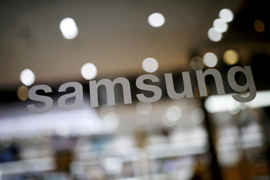 Samsung: Οι Κινέζοι «στοκάρουν» τσιπ μνήμης υψηλής τεχνολογίας