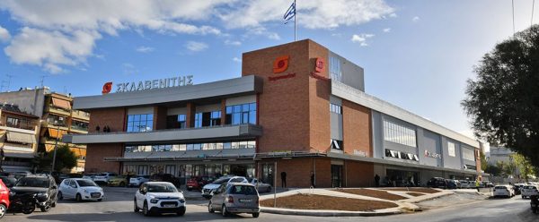 Greek supermarket chain Sklavenitis’ 11 acquisitions