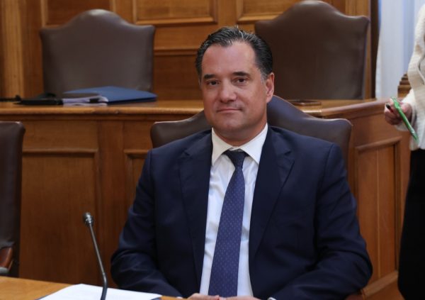 Γεωργιάδης: Την Πέμπτη η υπογραφή του σχεδίου εξυγίανσης των Ναυπηγείων Ελευσίνας