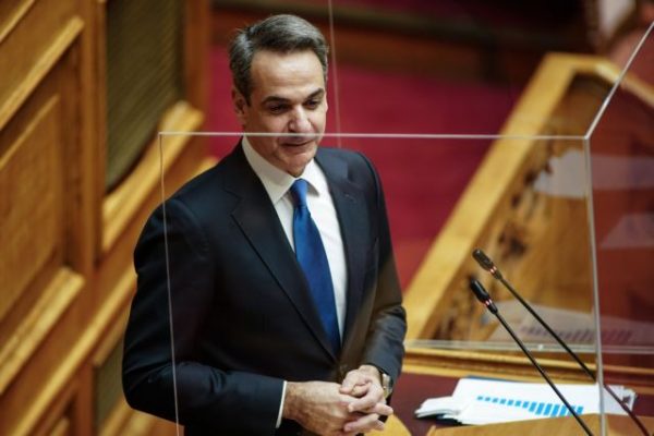 Μητσοτάκης: Από τον Φεβρουάριο και για 6 μήνες το κράτος θα καλύπτει το 10% των εξόδων των νοικοκυριών