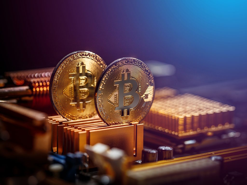 Bitcoin: Θα επαναληφθεί η ιστορία και θα καταρρεύσει μετά τα ιστορικά υψηλά;