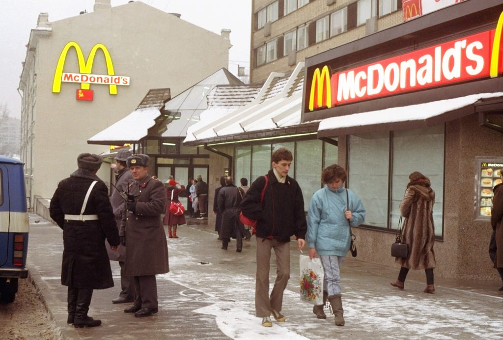 McDonald’s: Πώς κέρδισαν τη Ρωσία – και μετά τα έχασαν όλα