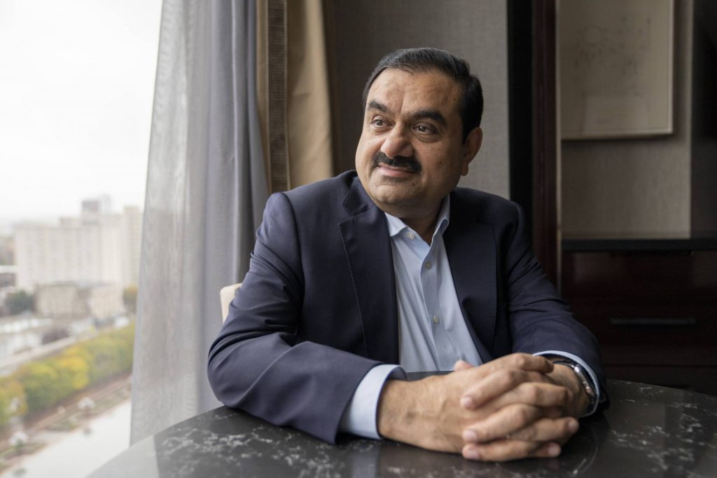 Gautam Adani: Το σχέδιο ενός από τους πλουσιότερους ανθρώπους της Ασίας για την… σταδιακή διαδοχή του