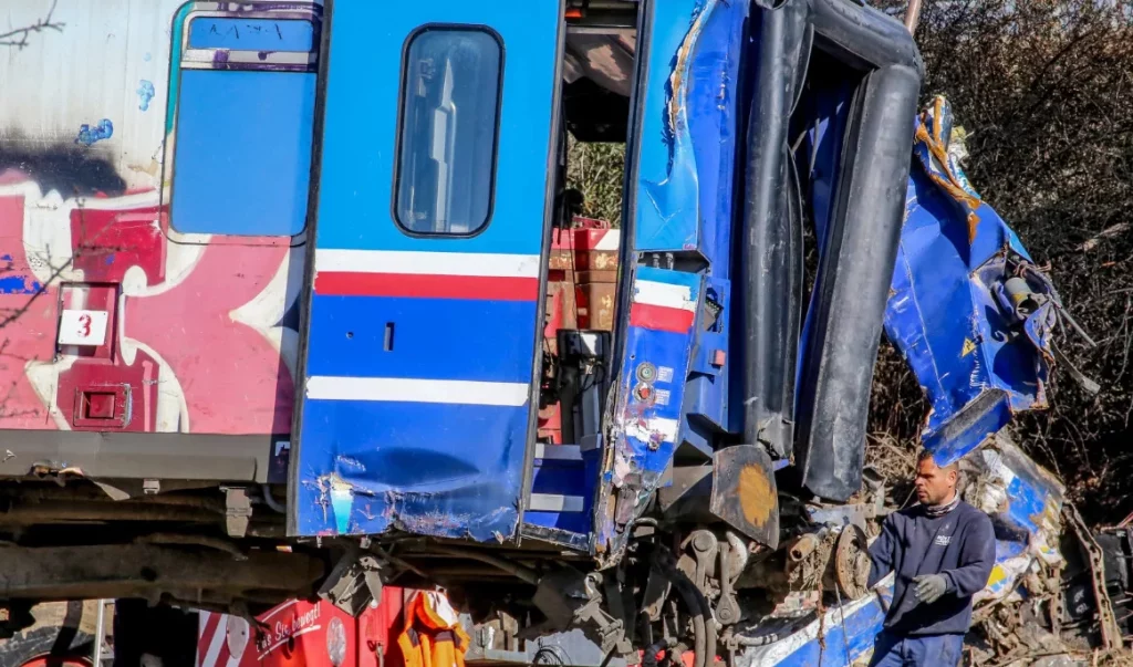 Τέμπη: Τι ισχύει για το ποσό της δημόσιας δαπάνης για έξοδα κηδείας